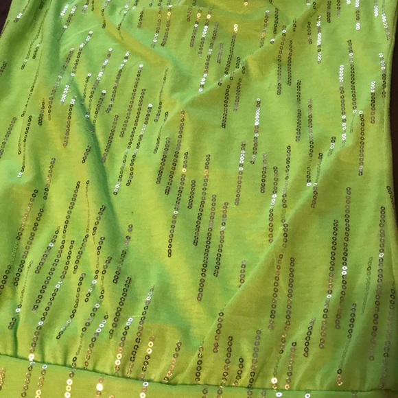 Top - Picture 2 of 3